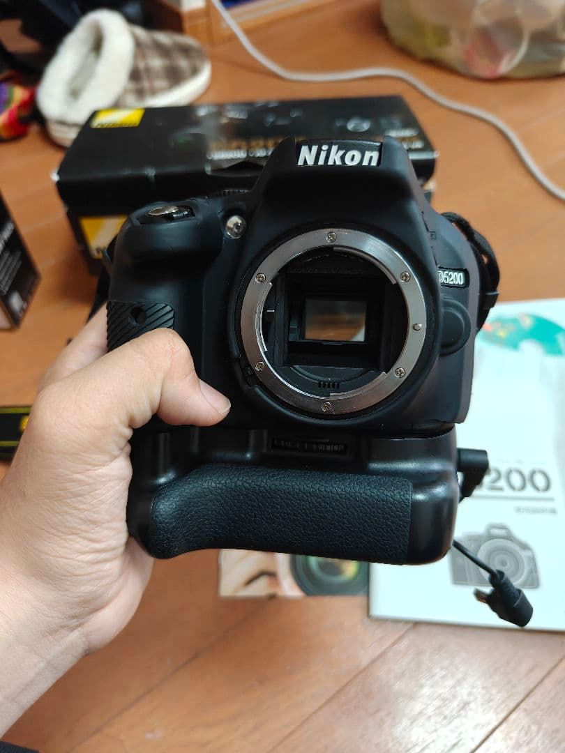 【極美品】 Nikon D5200 バッテリーグリップ付