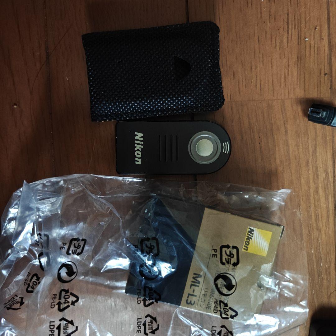 【極美品】 Nikon D5200 バッテリーグリップ付