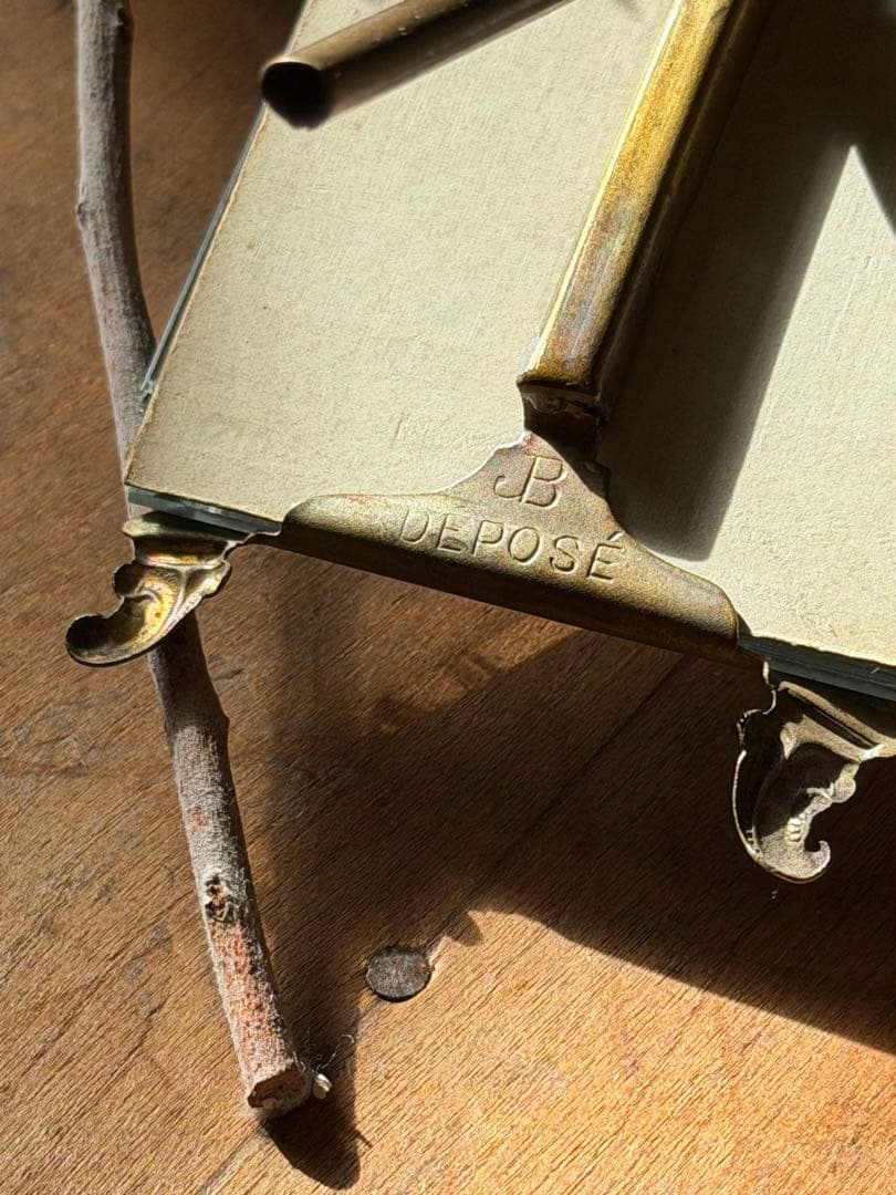 ⚫︎フランスアンティーク⚫︎ぽってり厚手ガラスのリボン装飾 フォトフレーム