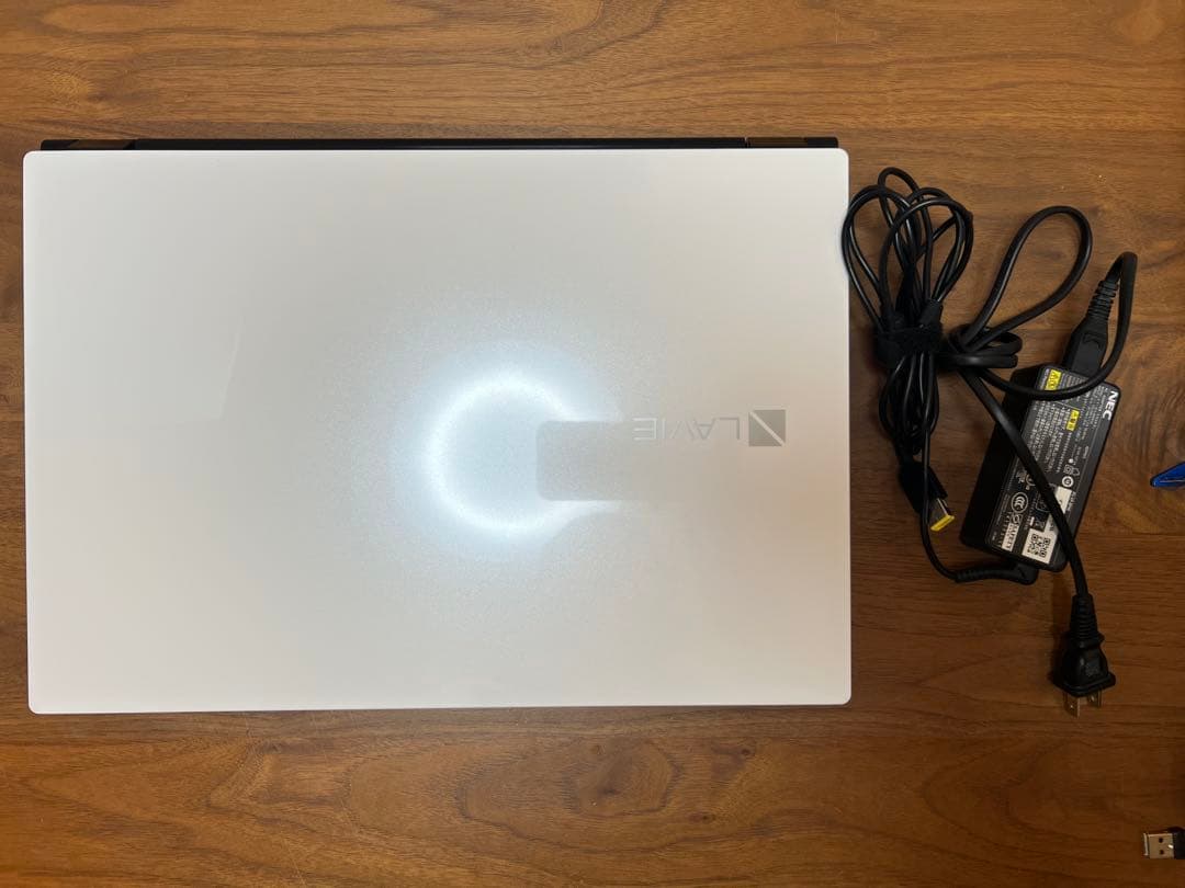 美品❗️NEC LAVIE PC-GN254FRAA ノートパソコン