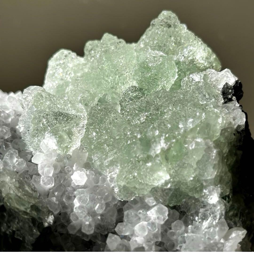 天然石　原石　グリーンアポフィライト　大型1740g パワーストーン