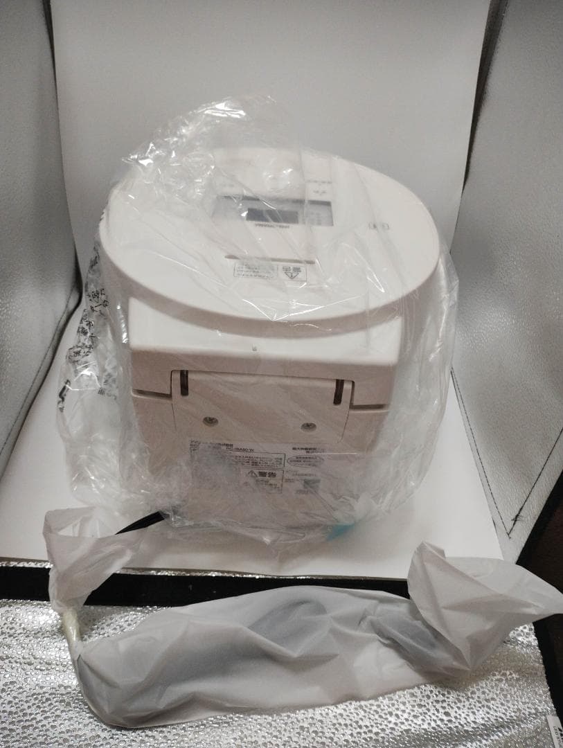 アイリスオーヤマ 炊飯器 5.5合 IH式 RC-ISA50-W ホワイト