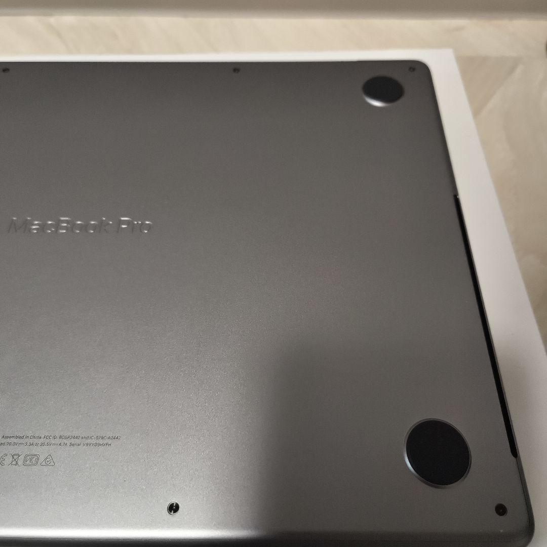 Macbook pro M1 16GB 14インチ 512GB 96%