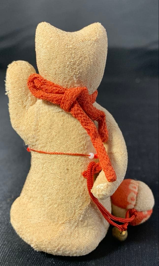 招き猫　ハンドメイド　ちりめん　創作人形