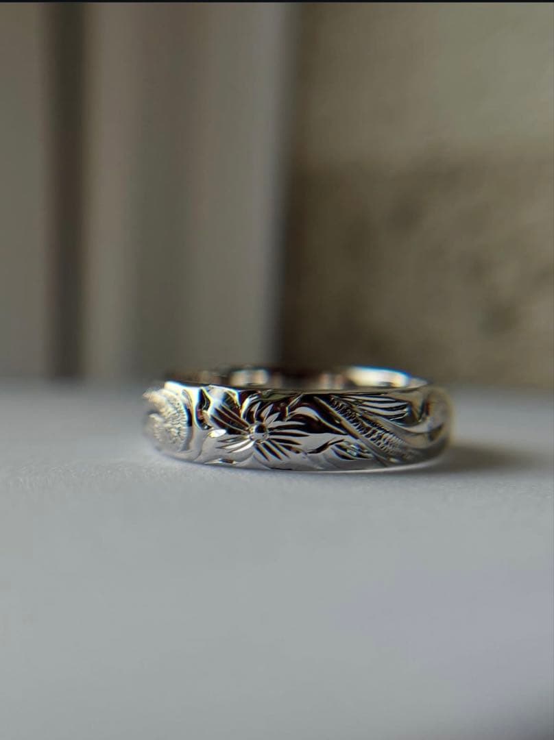 ☆プルメリアウィッグルスクロール☆ ハワイアンジュエリー