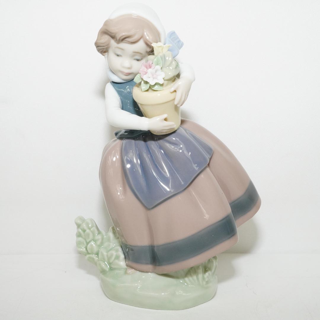 LLADRO リヤドロ No.05223 春がきた フィギュリン 置物