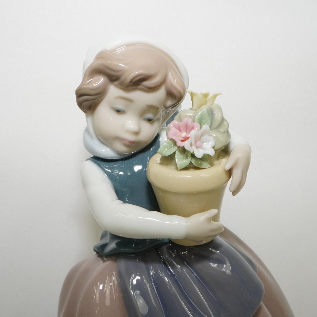 LLADRO リヤドロ No.05223 春がきた フィギュリン 置物