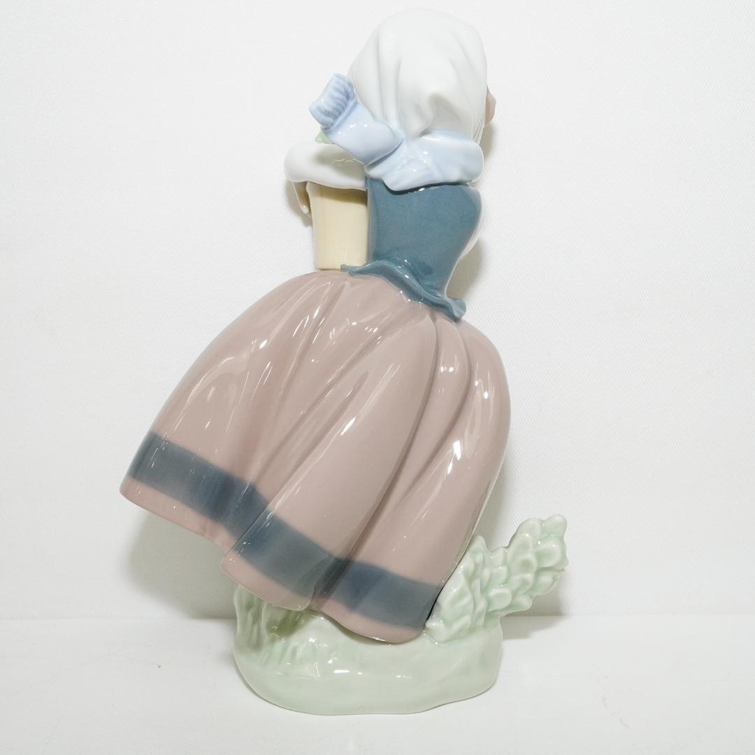LLADRO リヤドロ No.05223 春がきた フィギュリン 置物