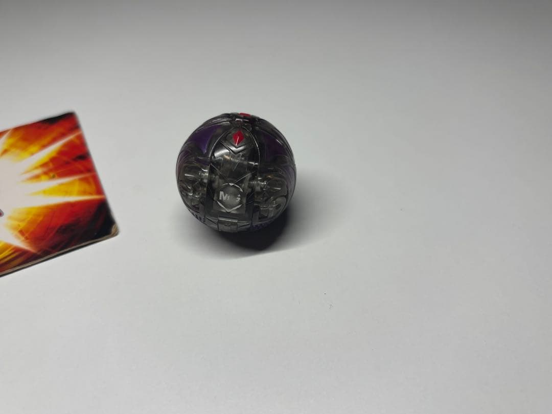 BAKUGAN　爆丸　ダークオン・ クロスドラゴノイド (クリアブラック)