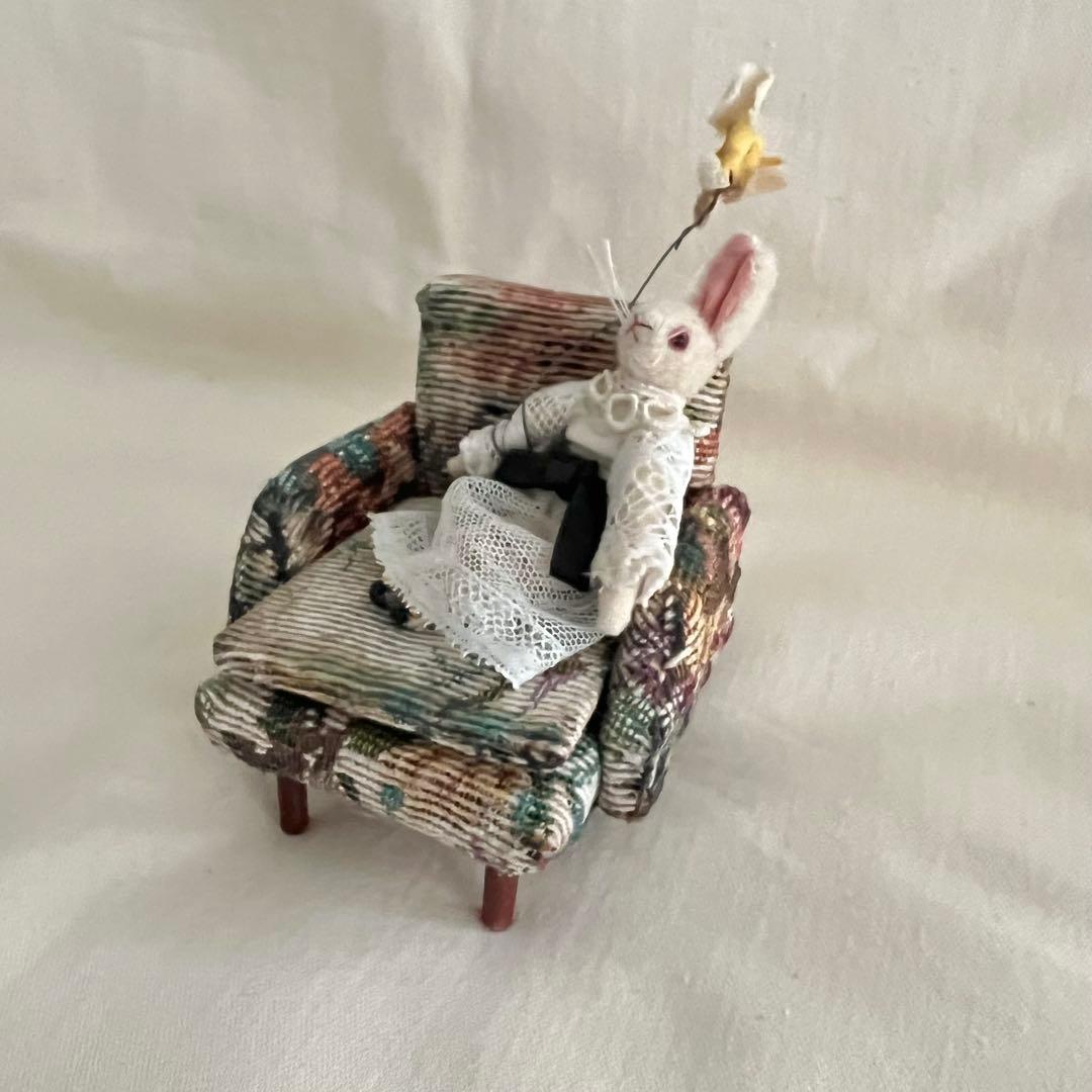 野ばら社rosily 小さなうさぎと1人掛けソファのセット　作家様