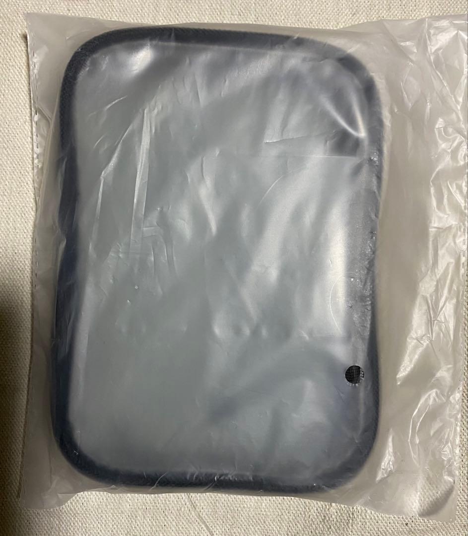 【完売品】 MAZZEL キャリーポーチ