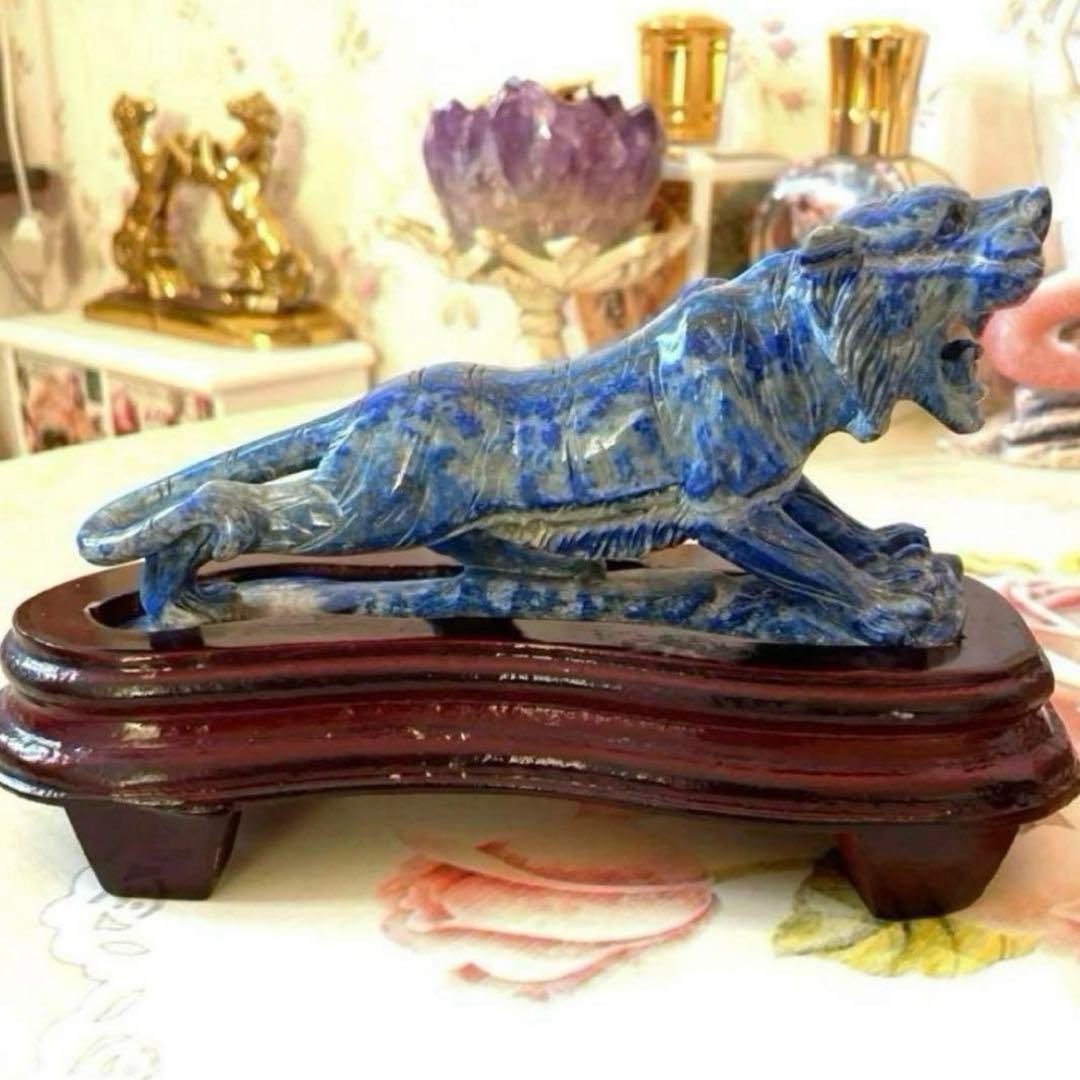 ラピスラズリ　置物　虎彫り　虎彫刻　虎置物　虎の置物
