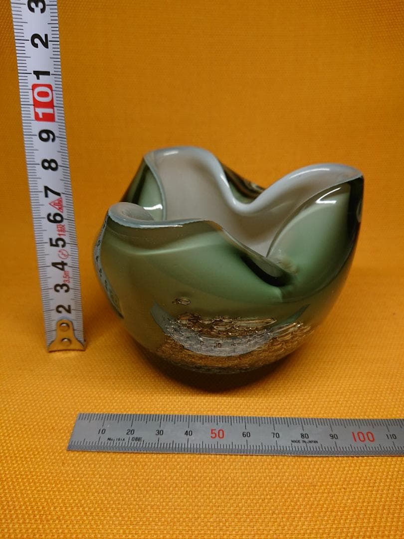 【美品】花器　ガラス　ヨーロッパ　置物　インテリア　工芸品　美術品　A3036