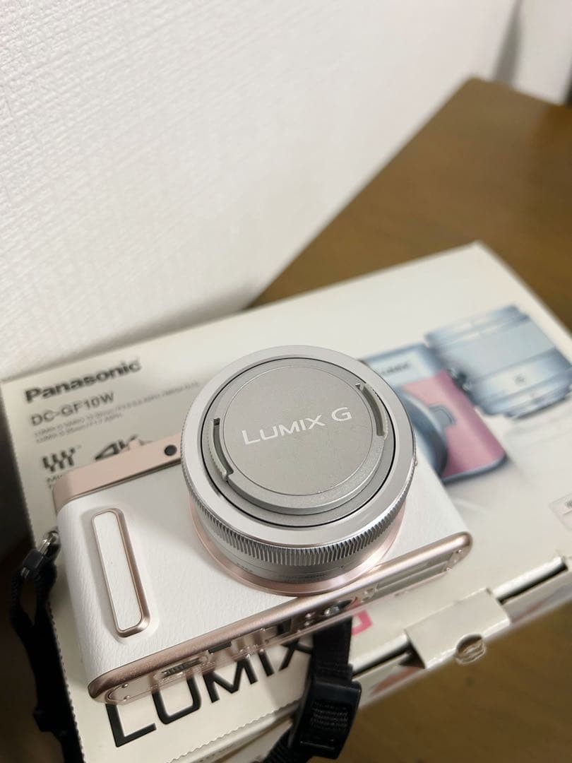Panasonic LUMIX DC-GF10W ミラーレス一眼