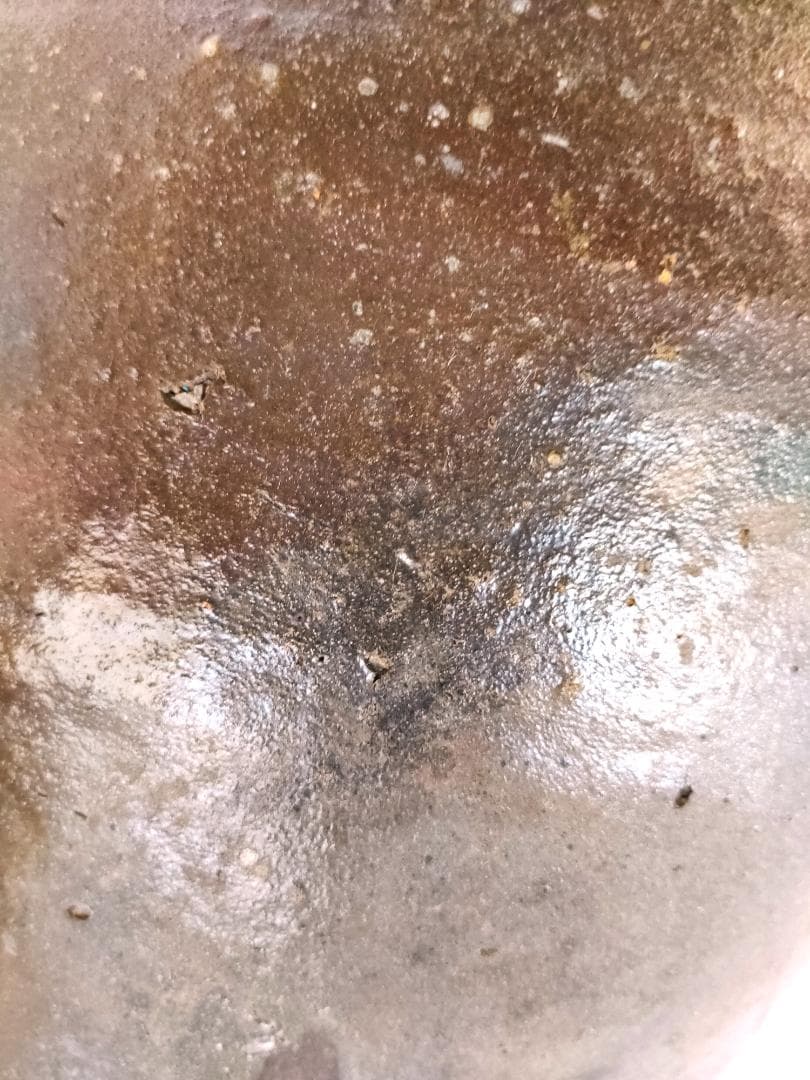 壺 三耳 モスグリーンと黒の釉薬雨垂れ 骨董 Ag-235