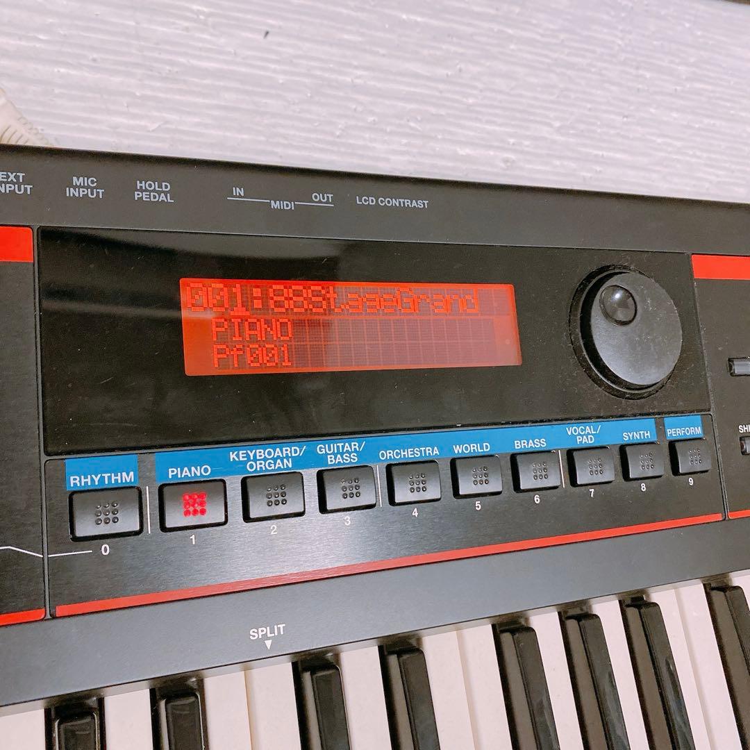 Roland JUNO-Di シンセサイザー ソフトケース付属　②
