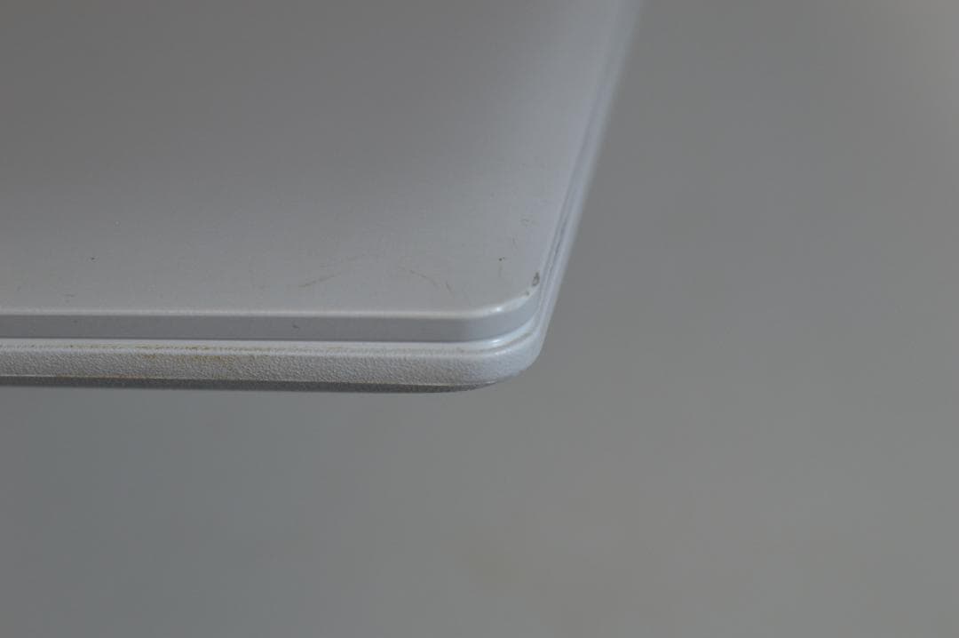 ホワイトLAVIE第9世代Celelon/8G/新品SSD256Gバッテリー良好