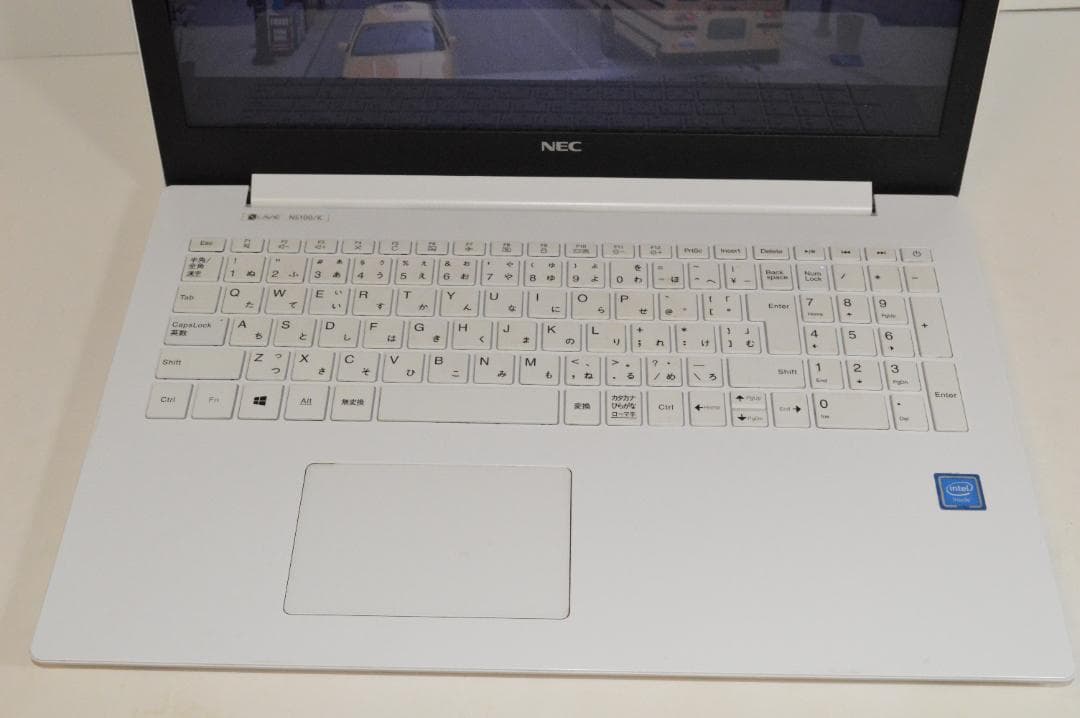 ホワイトLAVIE第9世代Celelon/8G/新品SSD256Gバッテリー良好