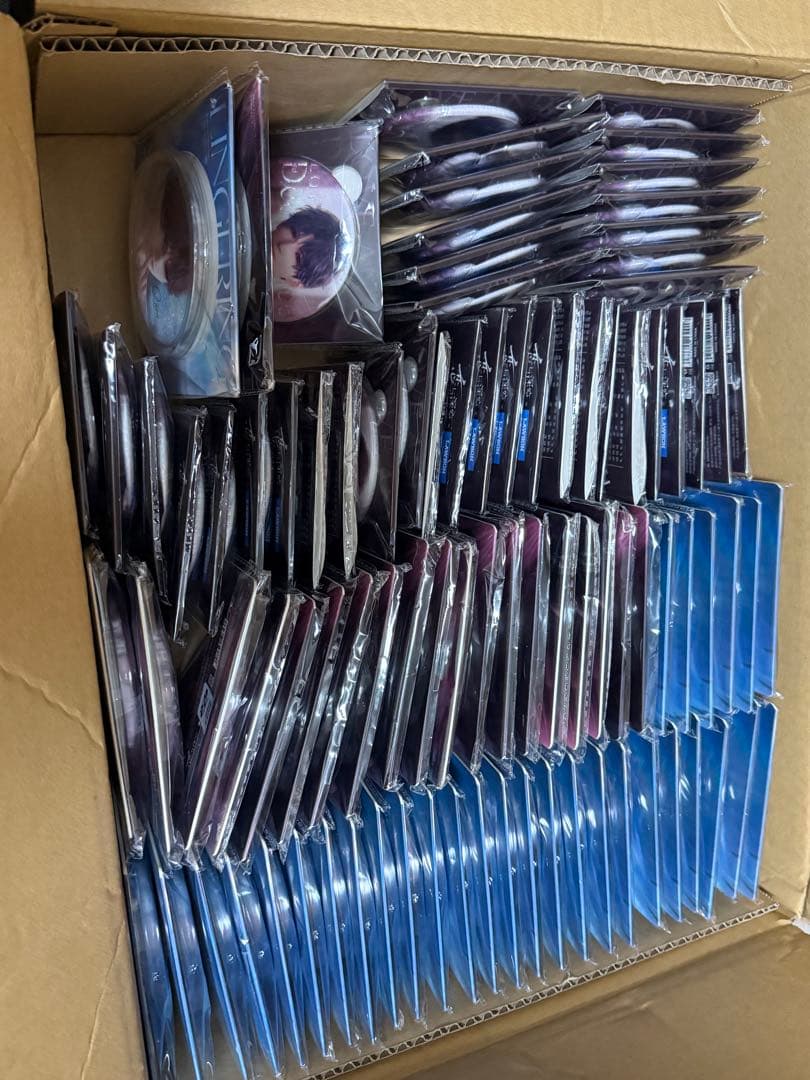 恋と深空 ホムラ 缶バッジ 32個