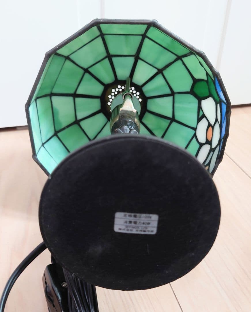 ステンドグラスランプ　テーブルスタンド