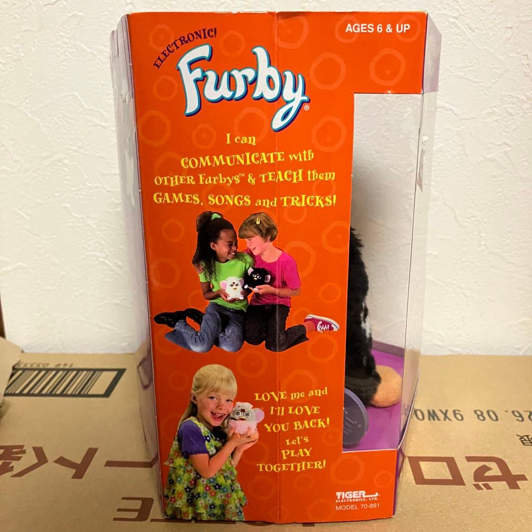 ファービー スペシャルレーシング エディション 72000体限定