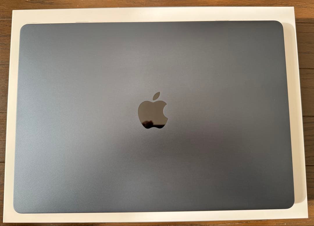 MacBook Air M3 16GB 256GB 15.3インチ