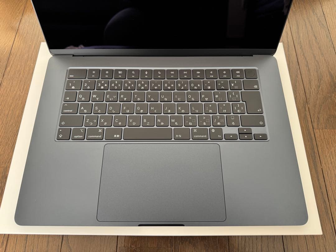 MacBook Air M3 16GB 256GB 15.3インチ