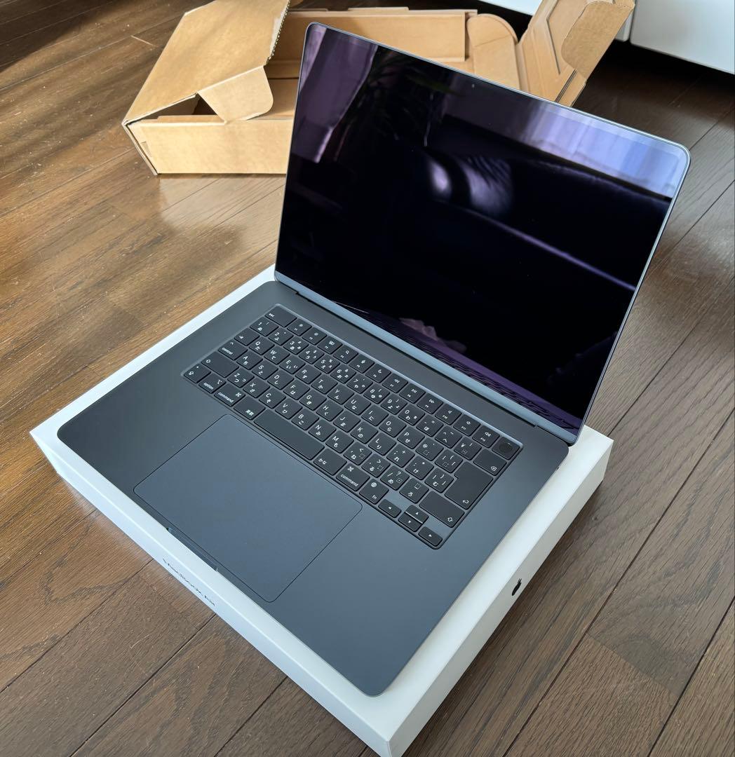 MacBook Air M3 16GB 256GB 15.3インチ