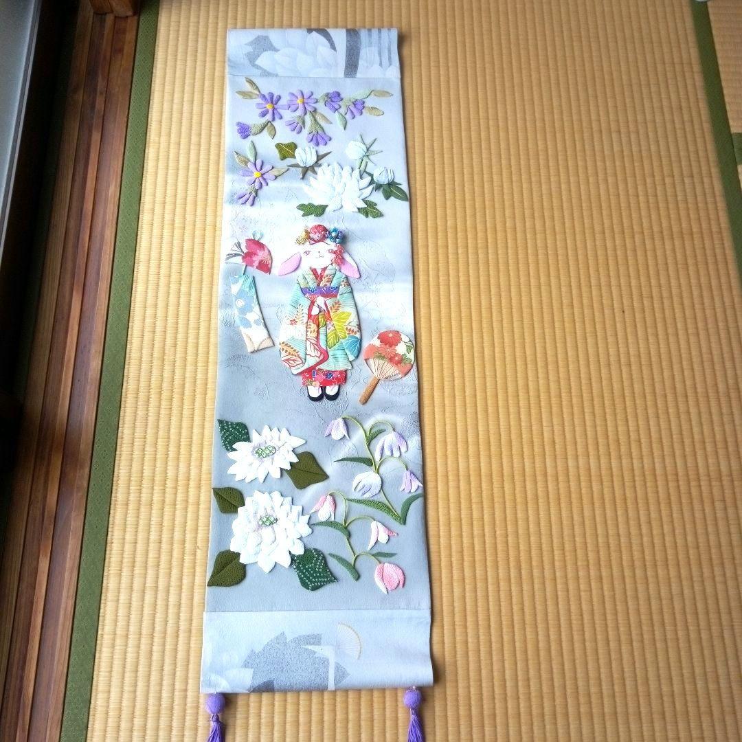 押し絵タペストリー　初夏のタペストリー　ぱんぱん