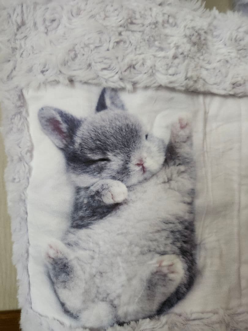 ハンドメイド、薔薇柄ファーパープル、うさぎパネルトートバッグ