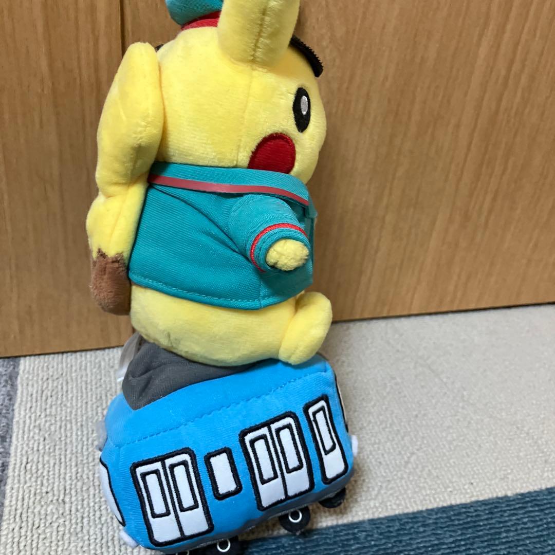 ピカチュウ 制服 ぬいぐるみ 2017年製