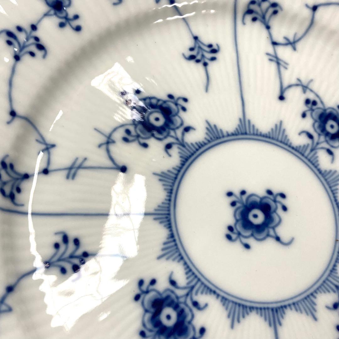 人気✨ロイヤルコペンハーゲン ブルーフルーテッドハーフレース プレート 19cm