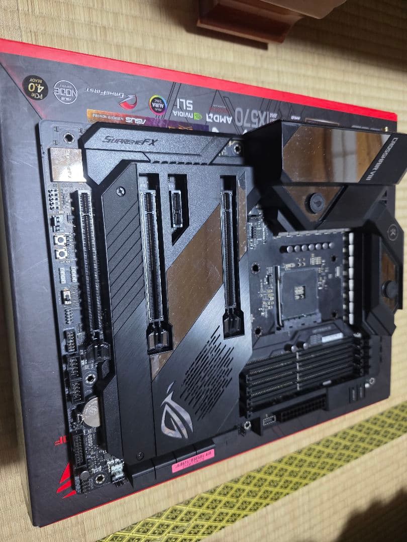 Naka　ASUS ROG CROSSHAIR VIII FORMULA