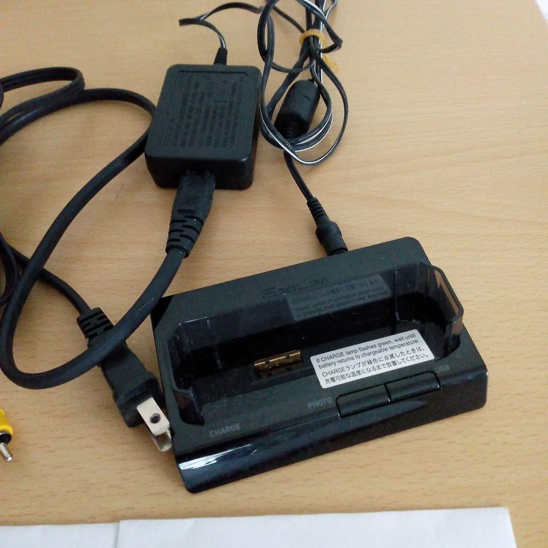 CASIO EXILIM EX-V8 デジタルカメラ　動作確認済み