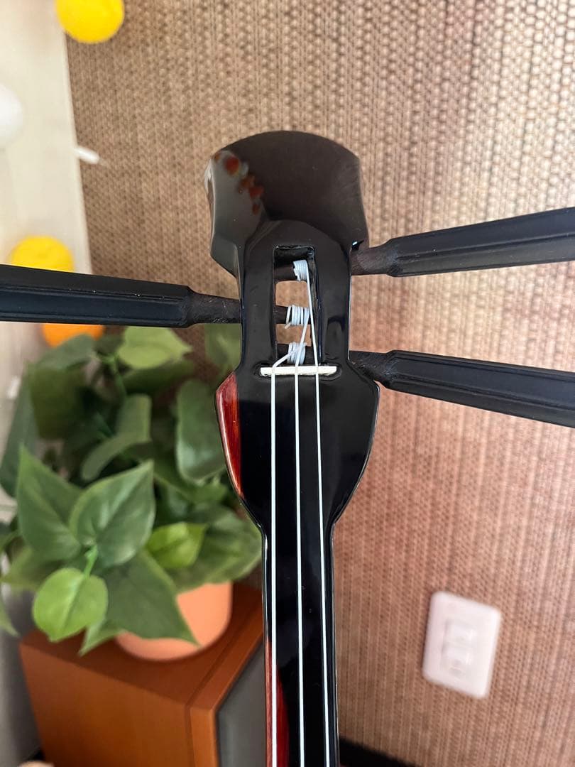 三線　沖縄　伝統工芸士製作　カミゲン一枚貼り(本張)(製作証明あり)(最終価格)