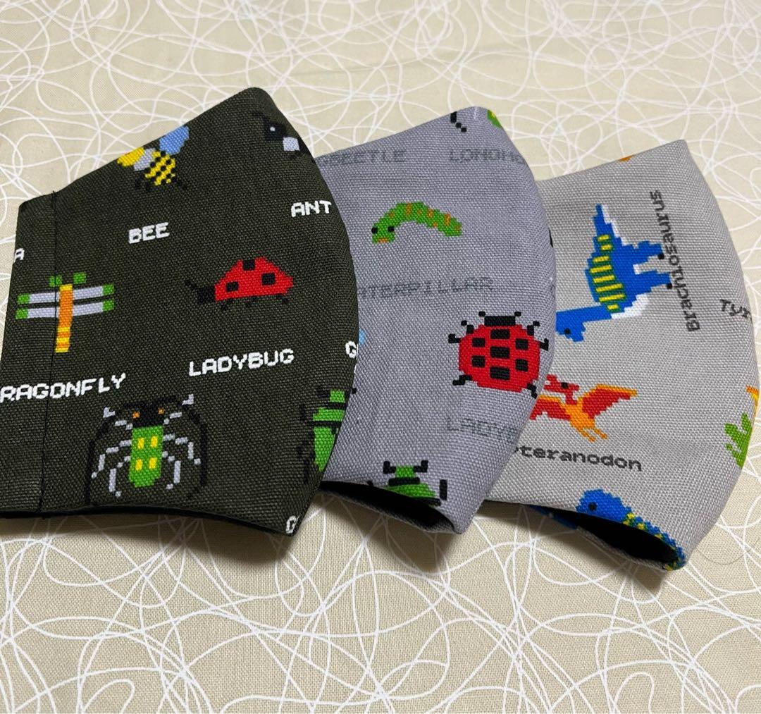 ハンドメイドインナーマスク子供用3枚マイクラ風 昆虫VS恐竜