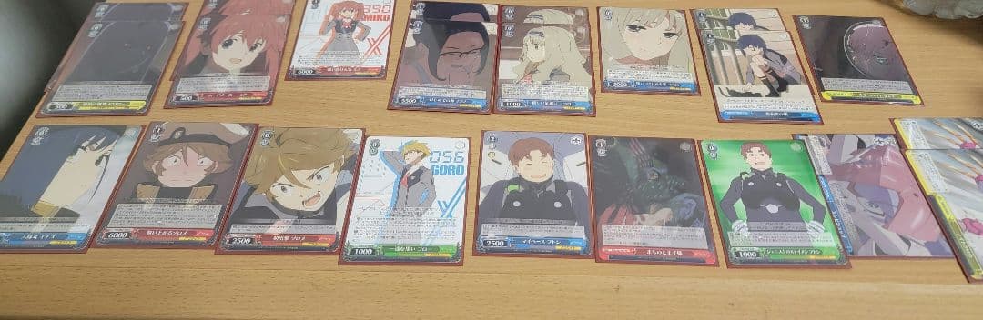 ヴァイスシュヴァルツ トレーディングカード ダリフラ50枚　デッキ