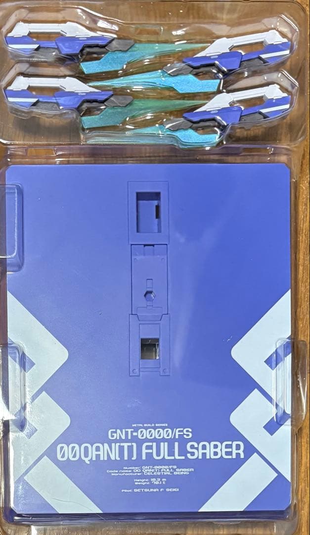 L BUILD ダブルオークアンタフルセイバー　開封品