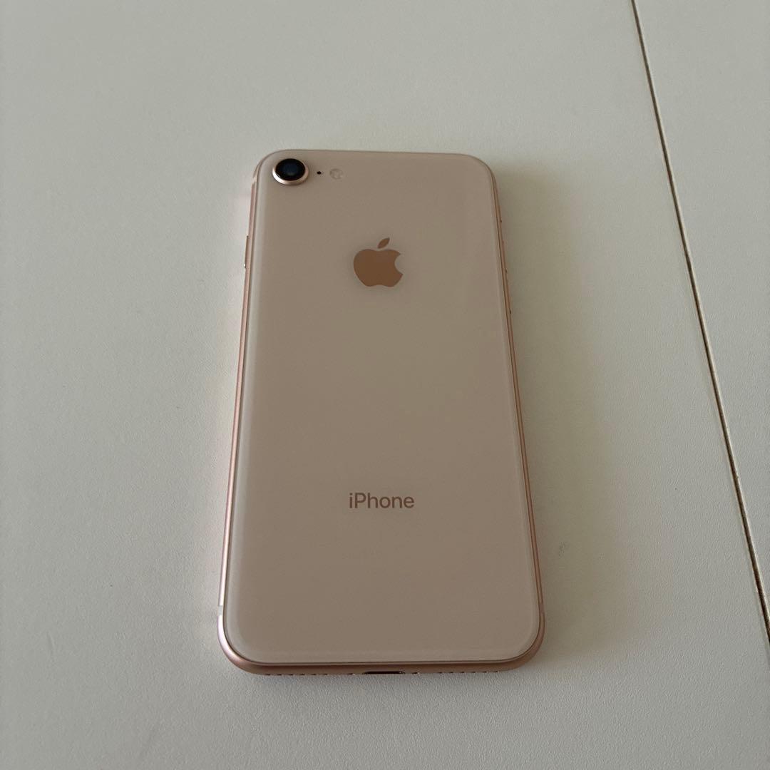 Apple iPhone 8 ゴールド 本体のみ