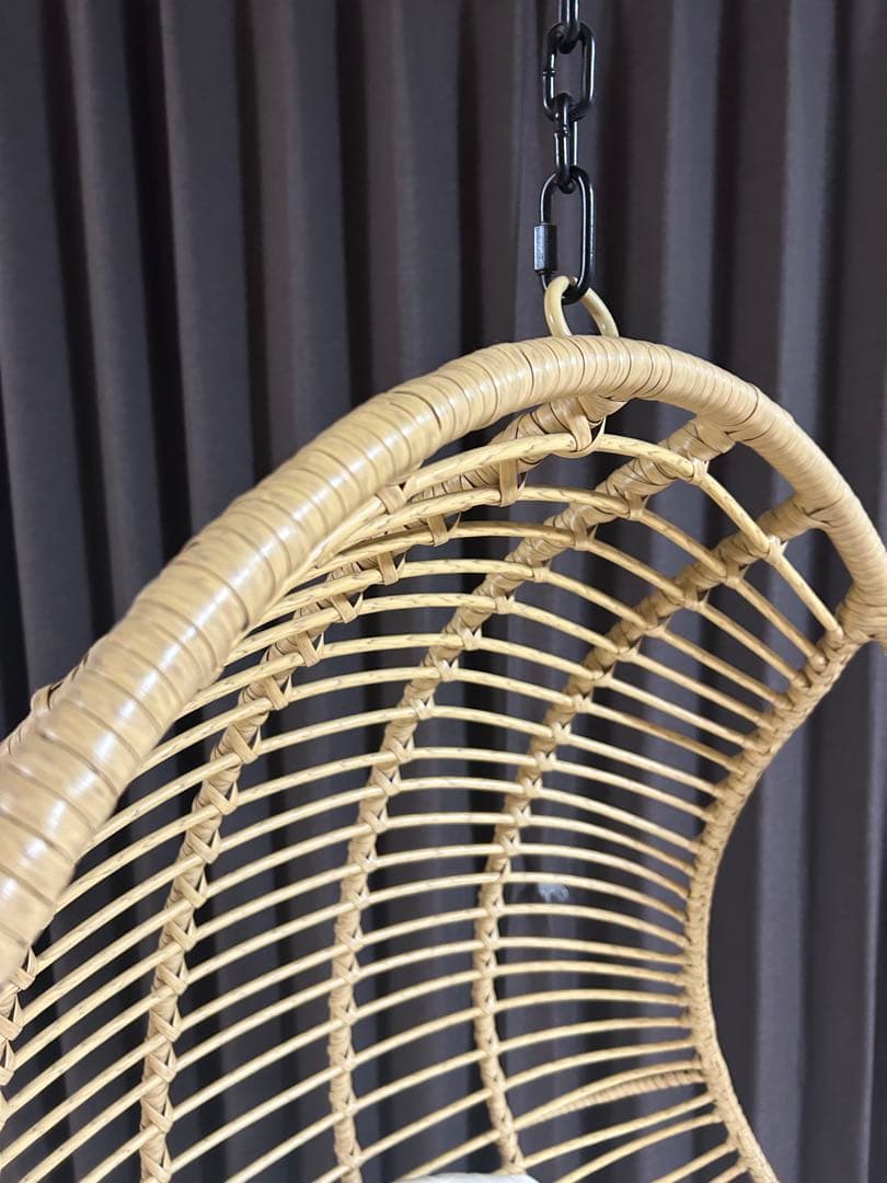 引き取り限定　ラタン ハンギングチェア 卵型 ホワイトクッション