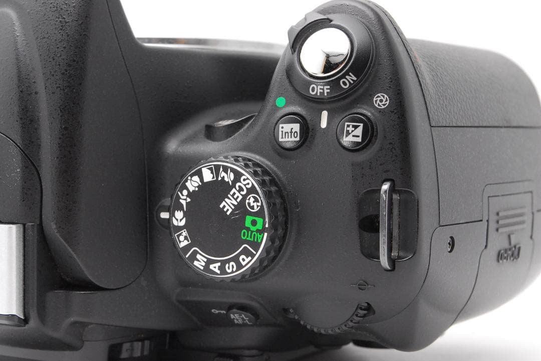 【自撮り　推し活】Nikon D5000　スマホ転送　バリアングル液晶