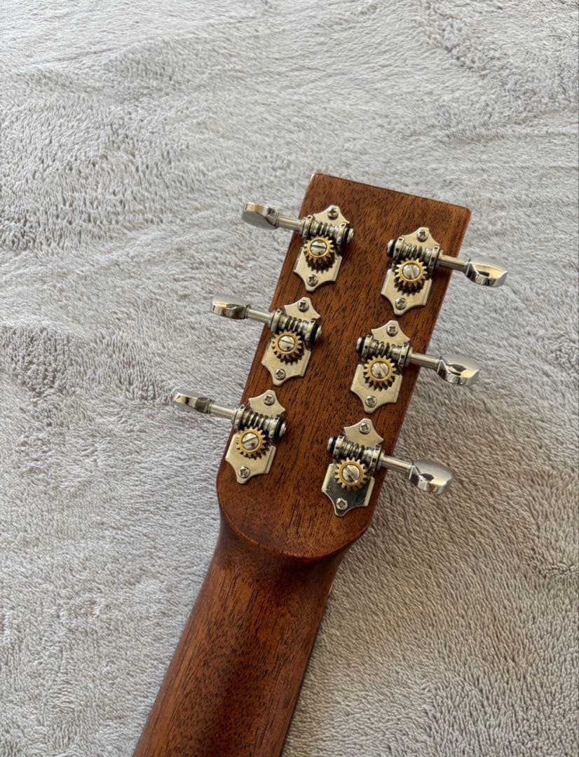 L. Luthier アコースティックギター