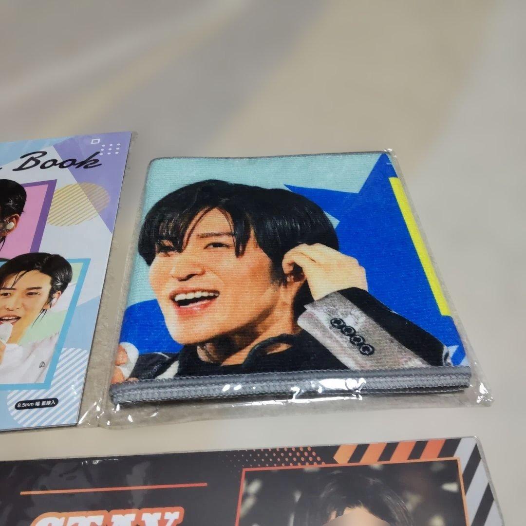 目黒蓮グッズ 　写真載せて欲しい方はコメント下さい!写真載せてすぐ消去いたします