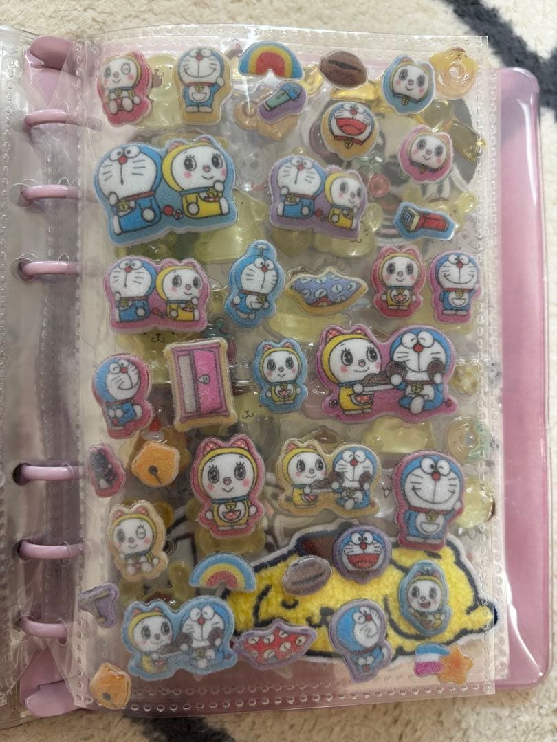 ♡シール帳　引退品♡ たまごっち　サンリオ　プチドロ　おはじき　うるちゅる　A6