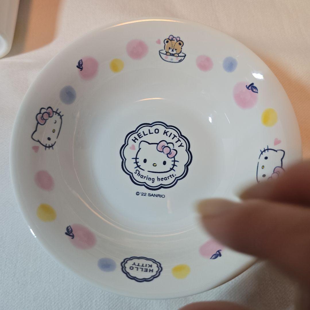 サンリオ　ハローキティ　サンリオ食堂　どんぶり　小鉢　湯のみ