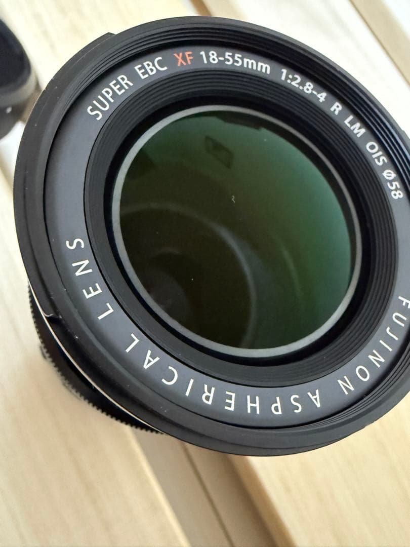 フジノンレンズ XF18-55mm F2.8-4 R LM OIs