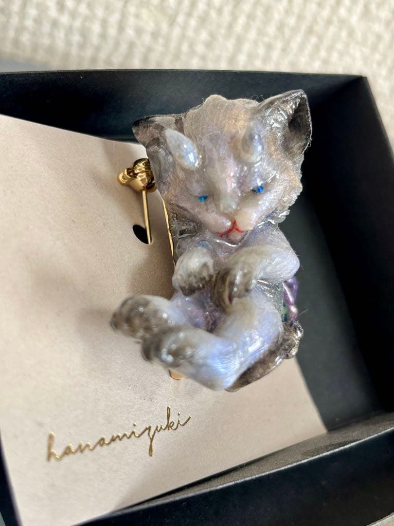 ブローチ　デザフェス　バッジ　ハンドメイド　クリーチャー　猫　デビル　悪魔　黒