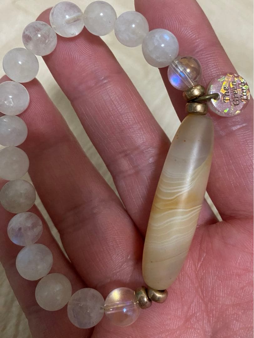 天珠　(グリーンターラ)