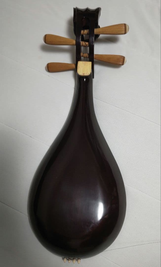 中国琵琶　ケース付き　柳琴　りゅうきん　リウチン