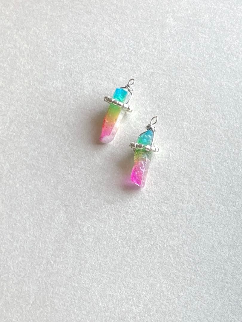 no.0341 虹の架け橋　ポイントクォーツ